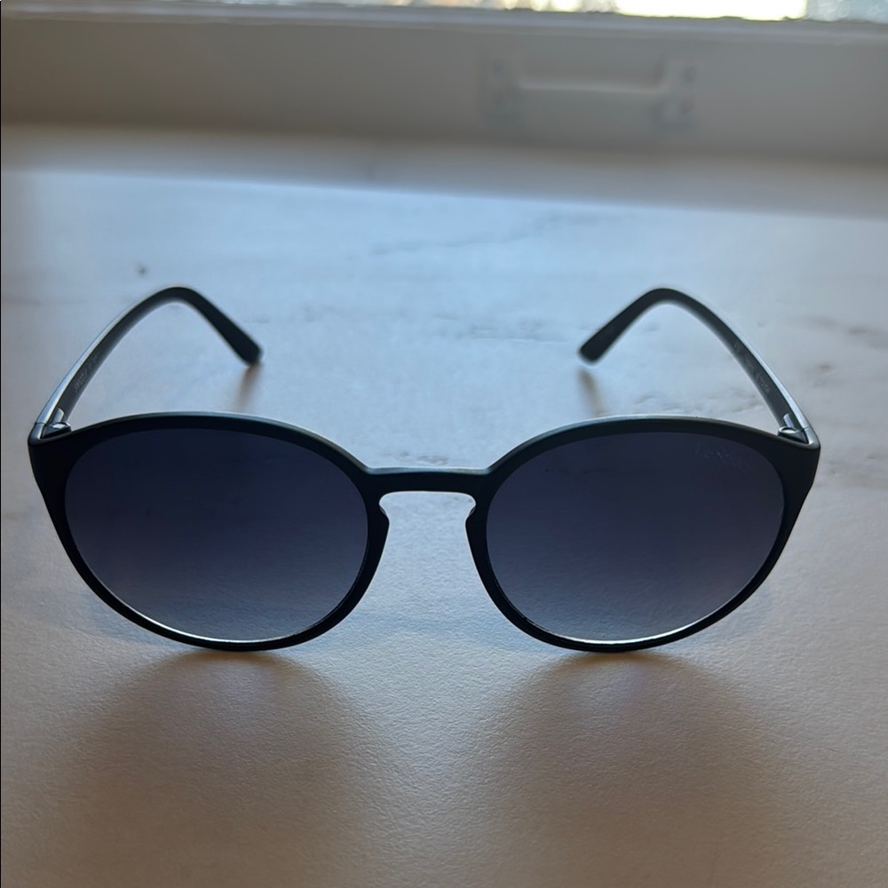 Le Specs Black Round Frame Sunglasses
